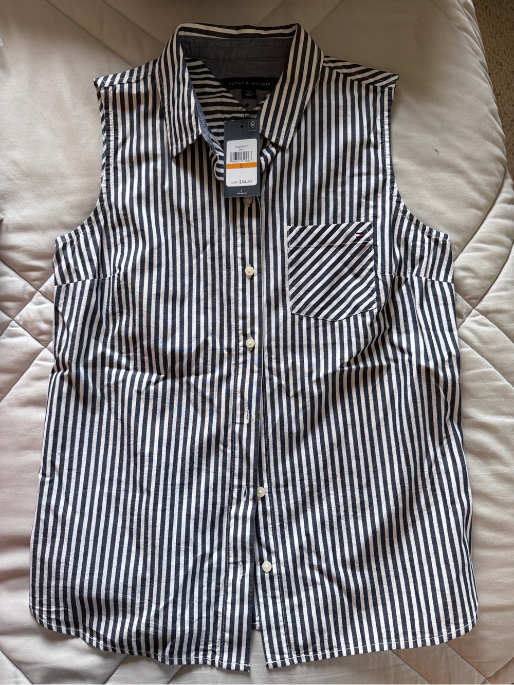 NWT Tommy Hilfiger Sleeveless Button Down Top